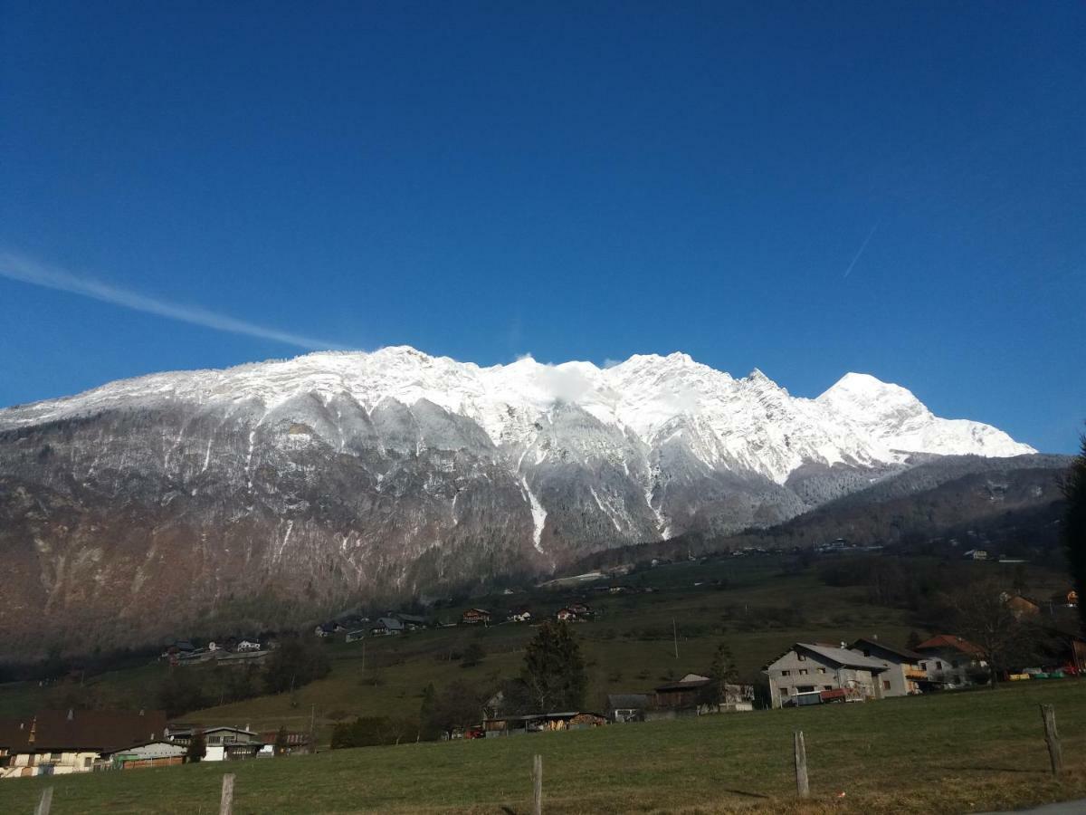 Gite Mobile Home Reamenage A Ugine Entre Albertville Et Annecy Exteriör bild